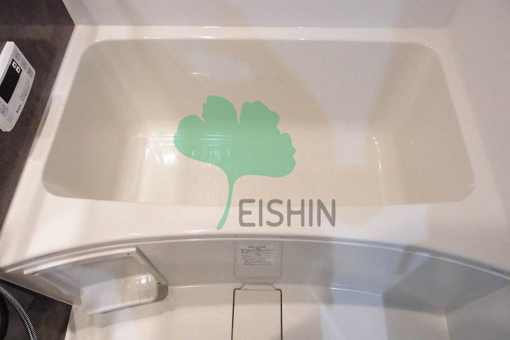 ラクラス博多の浴室