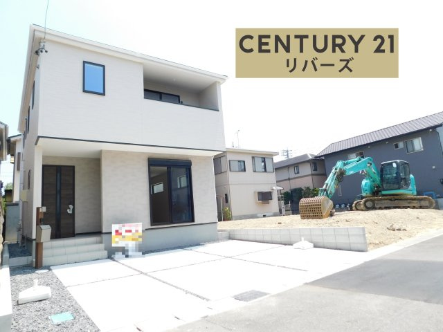海部郡蟹江町西之森９丁目の新築一戸建の前面道路含む現地写真|☆限定１棟☆　　新価格！！いつでもご案内できます♪（お問合せ当日、平日、水曜、夜間でもＯＫ）　長期優良住宅♪　駐車並列３台ＯＫ　広々リビング１９．０帖！　パントリーやＷＩＣなど収納豊富♪