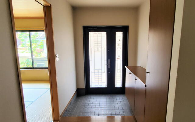 宇都宮市泉が丘5丁目　5ＳＤＫ　中古住宅の玄関|玄関