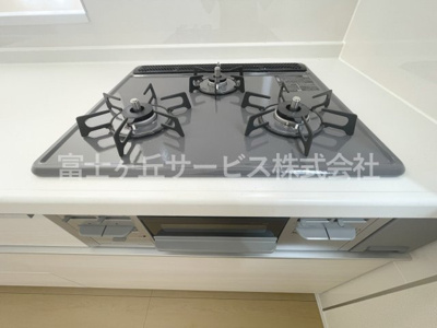 【その他】 | 島田市御仮屋町 新築一戸建て A号棟 | 3口コンロです