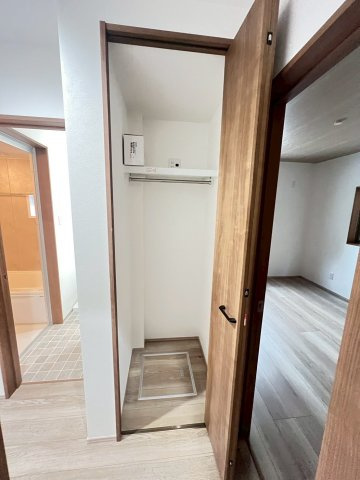貸家　西宮市今津山中町の玄関