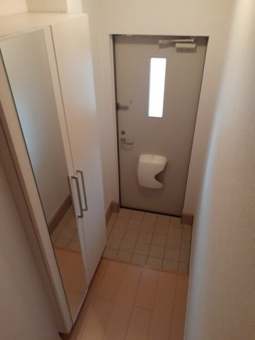 マルコ吹上の玄関