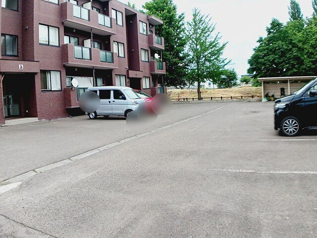 リヴィエールＹ・Ｓの駐車場