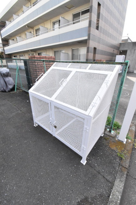 ゴミ捨て場