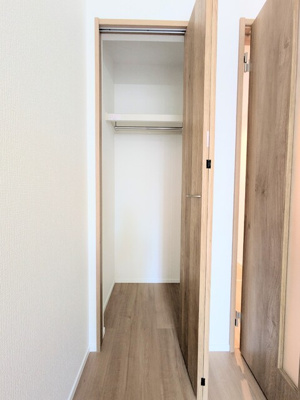 クローゼット