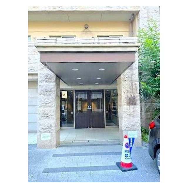 プレサンスロジェ岐阜金公園　801号室のエントランス|お問い合わせは美濃善不動産駅前店へ！