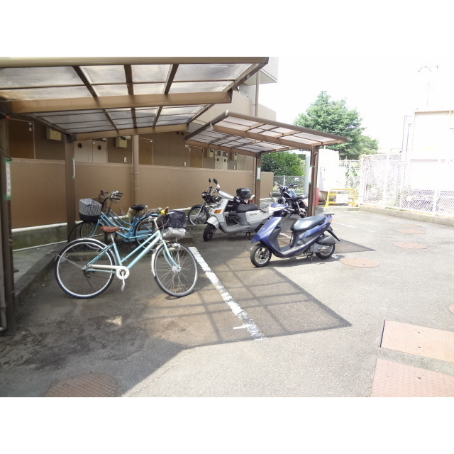 長泉コートのその他|駐輪場　バイク駐輪可