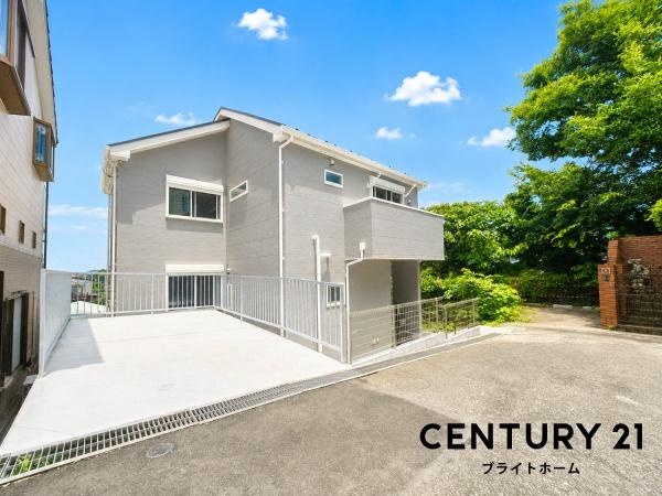 横浜市中区本郷町３丁目の新築一戸建の前面道路含む現地写真|閑静な住宅街につき住環境良好です♪
お気軽にお問い合わせください。