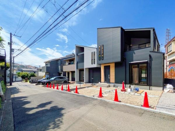 横浜市鶴見区北寺尾３丁目の新築一戸建の前面道路含む現地写真|陽当りの良さ、住環境を現地にてご確認下さい！
周辺環境も合わせてご案内させていただきます！