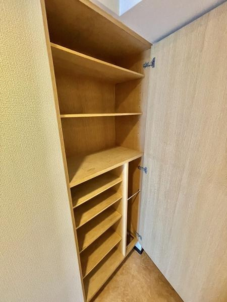 KDXレジデンス二子玉川のその他|下足入れ