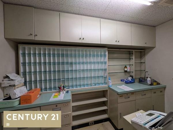 和歌山市有家　診療所の内装