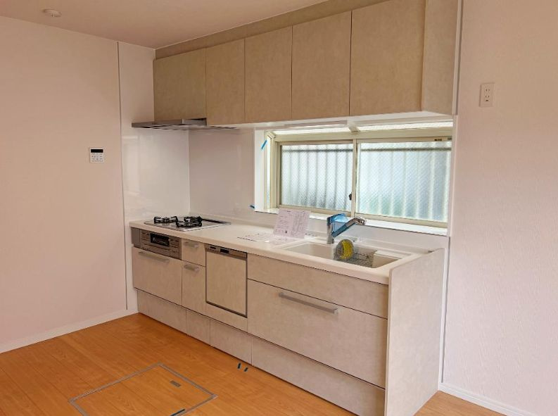 綾瀬市大上1丁目　中古戸建のキッチン|キッチンでお料理をお楽しみください