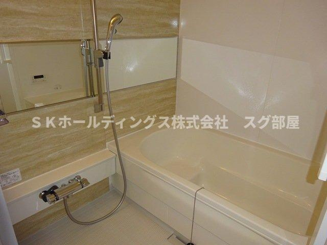 グランコートⅣの浴室