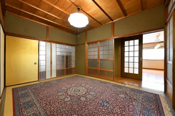 磯城郡三宅町大字伴堂の中古一戸建の内装|■現地撮影写真■玄関上がってすぐの和室は客間としても付ける便利な空間です！