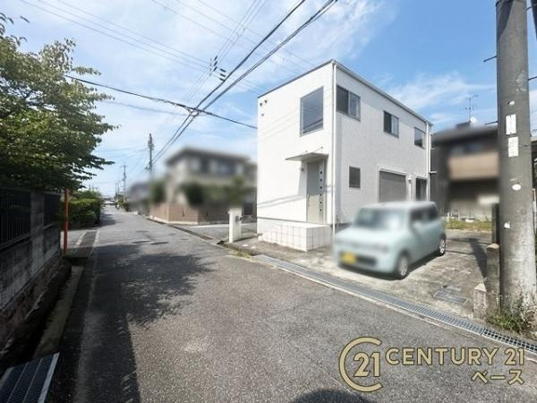 大和高田市市場　一戸建の前面道路含む現地写真|■現地撮影写真■落ち着いた雰囲気の住宅地内です！