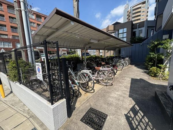 エスポア岡崎のその他共用部分|駐輪場です。