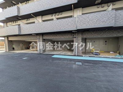 【駐車場】 | エスリード京都吉祥院 ヴィーナ | 駐車スペースもあります