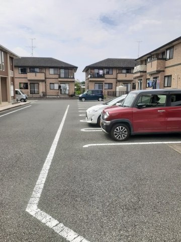 グラースメゾン泗水Ｄの駐車場