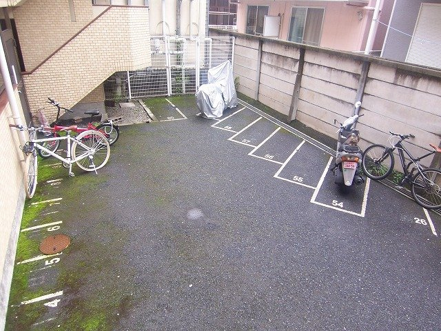 ハイタウン学芸大学の外観