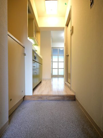 ハイタウン学芸大学の内装