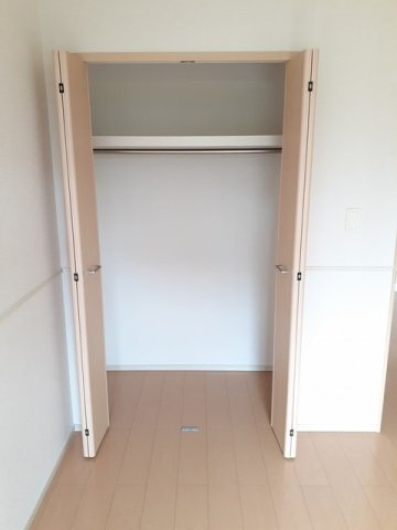 グラースメゾン泗水Ｄの収納