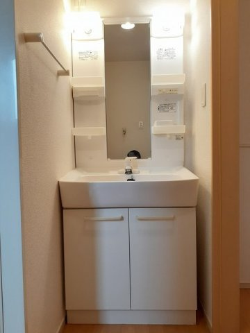 グラースメゾン泗水Ｄの洗面所