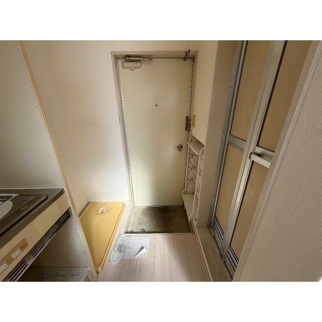 リブレ大倉山の玄関