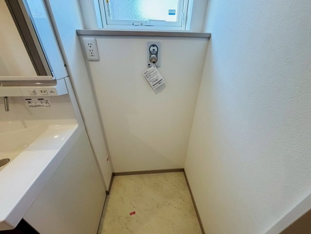 七栄　新築平屋戸建て　２号棟のランドリースペース