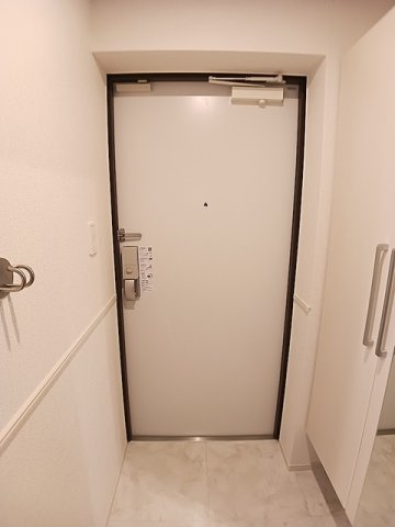 ＣＲＥＶＡＮＣＥ亀戸の玄関