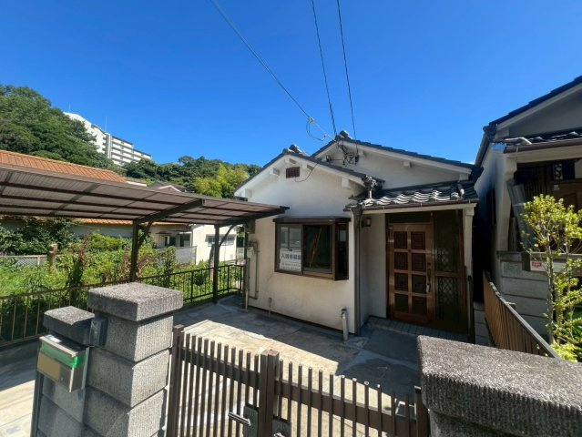 東垂水町貸家の外観
