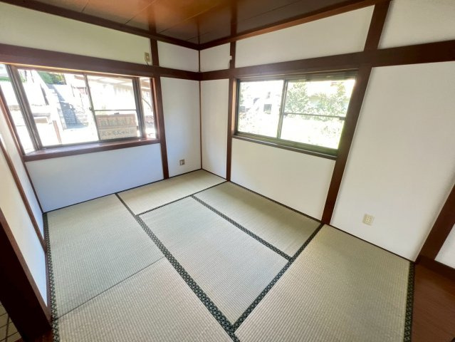 東垂水町貸家の和室