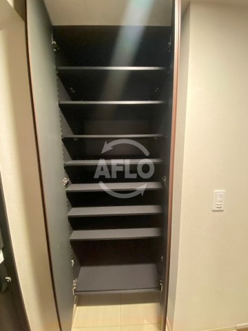 北浜ミッドタワーの収納|北浜ミッドタワー　シューズボックス