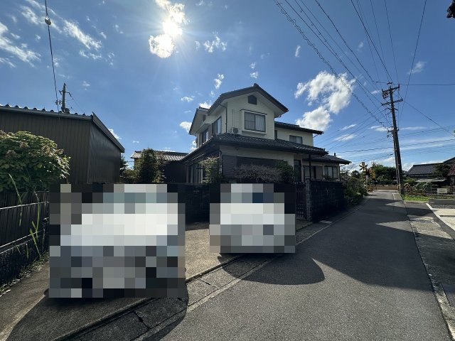 中古住宅　細畑4丁目の駐車場