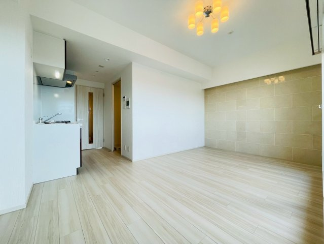 【居間・リビング】 | プレジオ都島北通 | 同マンション別部屋　参考写真