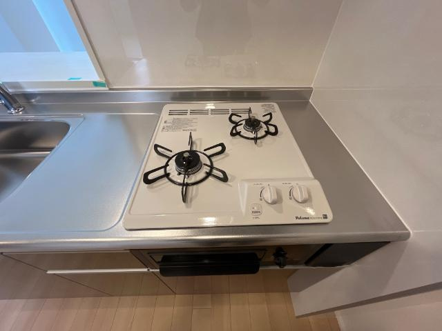 カーサ　クワトロ（Casa.Quattro）のキッチン|コンロ