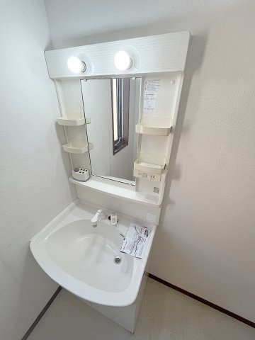 モンテベルデ　A棟の独立洗面台