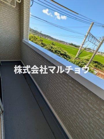 メティーアのバルコニー|暖かな日差しのふりそそぐバルコニー