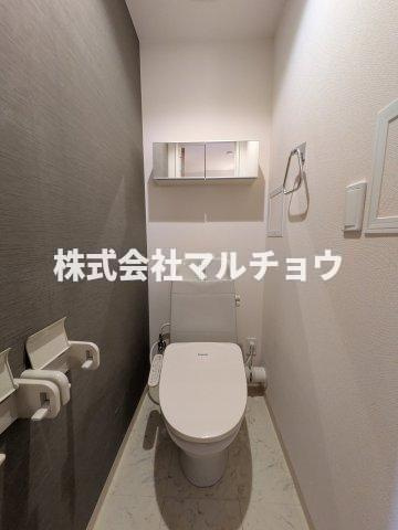 メティーアのトイレ|落ち着いた色調のトイレです
