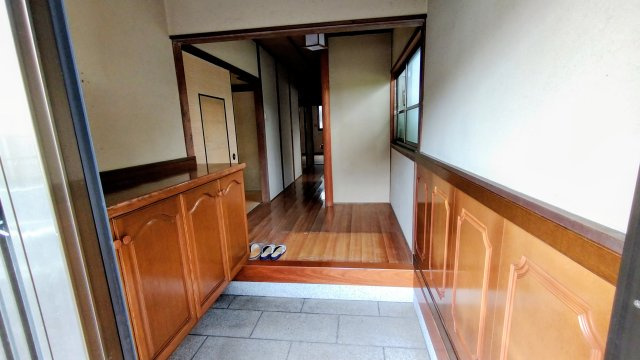 【玄関】 | 柳井・新庄