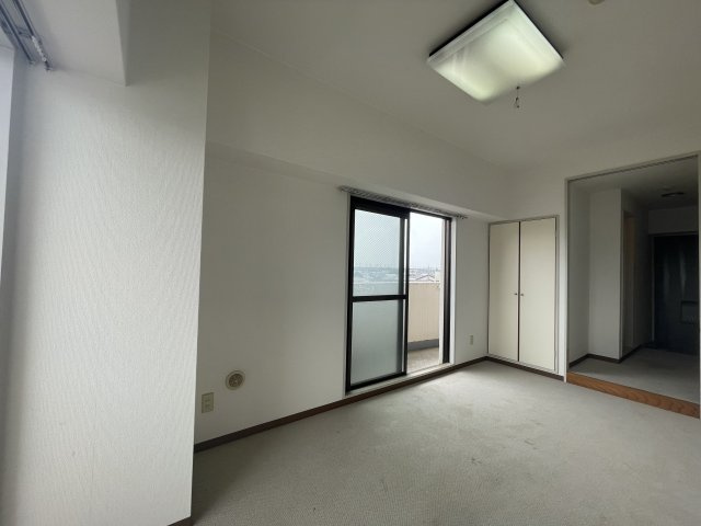 -三丁目不動産-　キャッスルマンション熊谷の洋室|きれいな洋室です