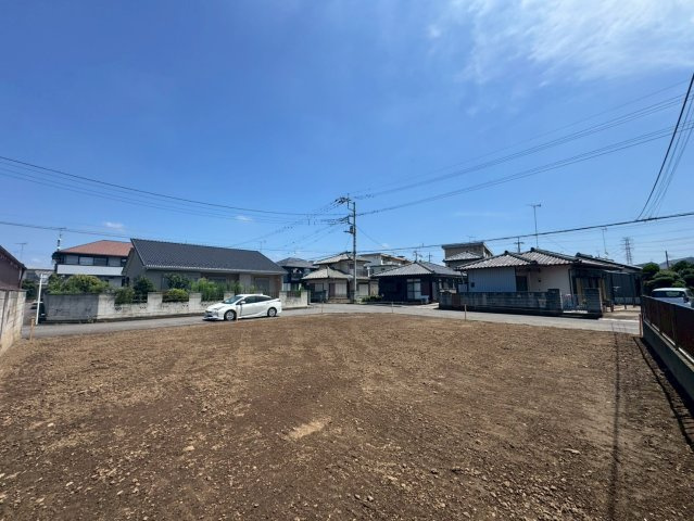 -三丁目不動産事務員-　太田市烏山上町　の外観