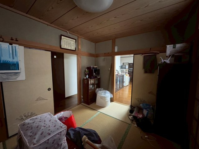 -三丁目不動産-　寄居町鉢形　平成6年築の和室|1階