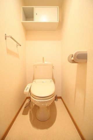エレガントのトイレ|コンパクトで使いやすいトイレです