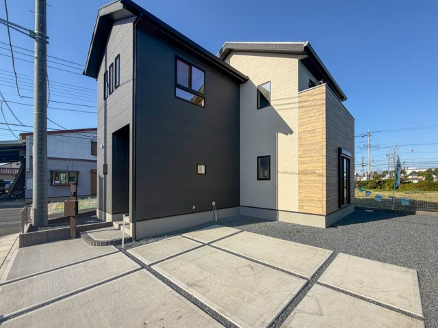 ワイウッドコート北本市中丸第6期