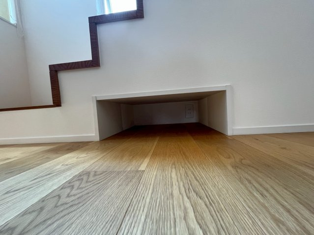 藤久良町　中古戸建ての収納|小物を収納するのに便利です