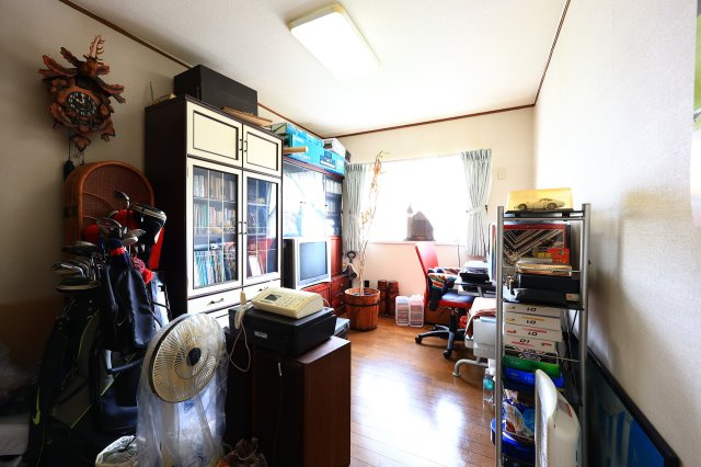 平成4年築・駐車3台可～群馬県北群馬郡榛東村～の洋室|スタンダードな洋室です