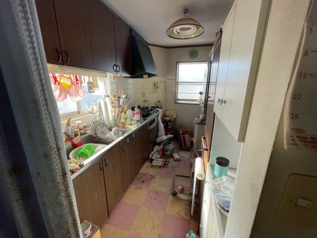 -三丁目不動産-　熊谷市柿沼　平成7年築のキッチン|お料理しやすいキッチンです