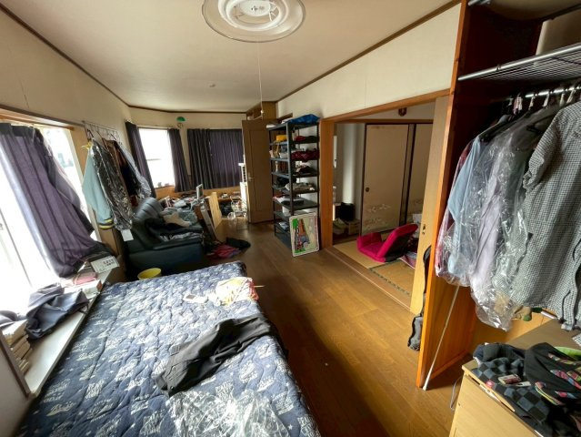 -三丁目不動産-　熊谷市柿沼　平成7年築の洋室|使い勝手のいい洋室です
