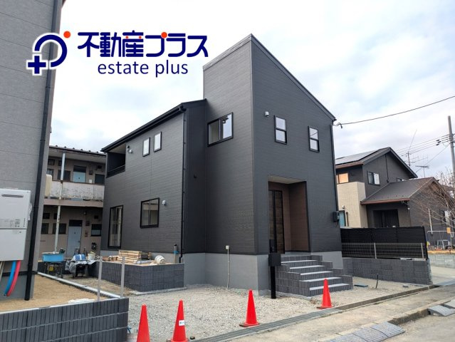 【いわき市中岡町1丁目1期／1号棟】　マルト中岡店まで徒歩9分