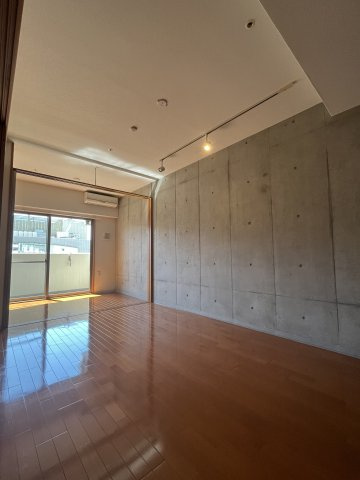 【居間・リビング】URBAN FLATS江坂